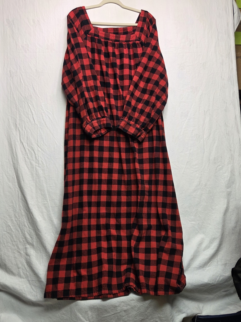 Latuza 3X Plus Buffalo Plaid Cotton Nightgown Red Black Long Sleeve Lounge Dress